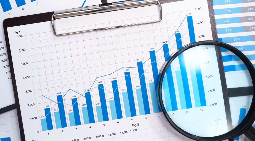 Marketing Strategy Consulting: Turn Content Benchmarks into Your Competitive Edge